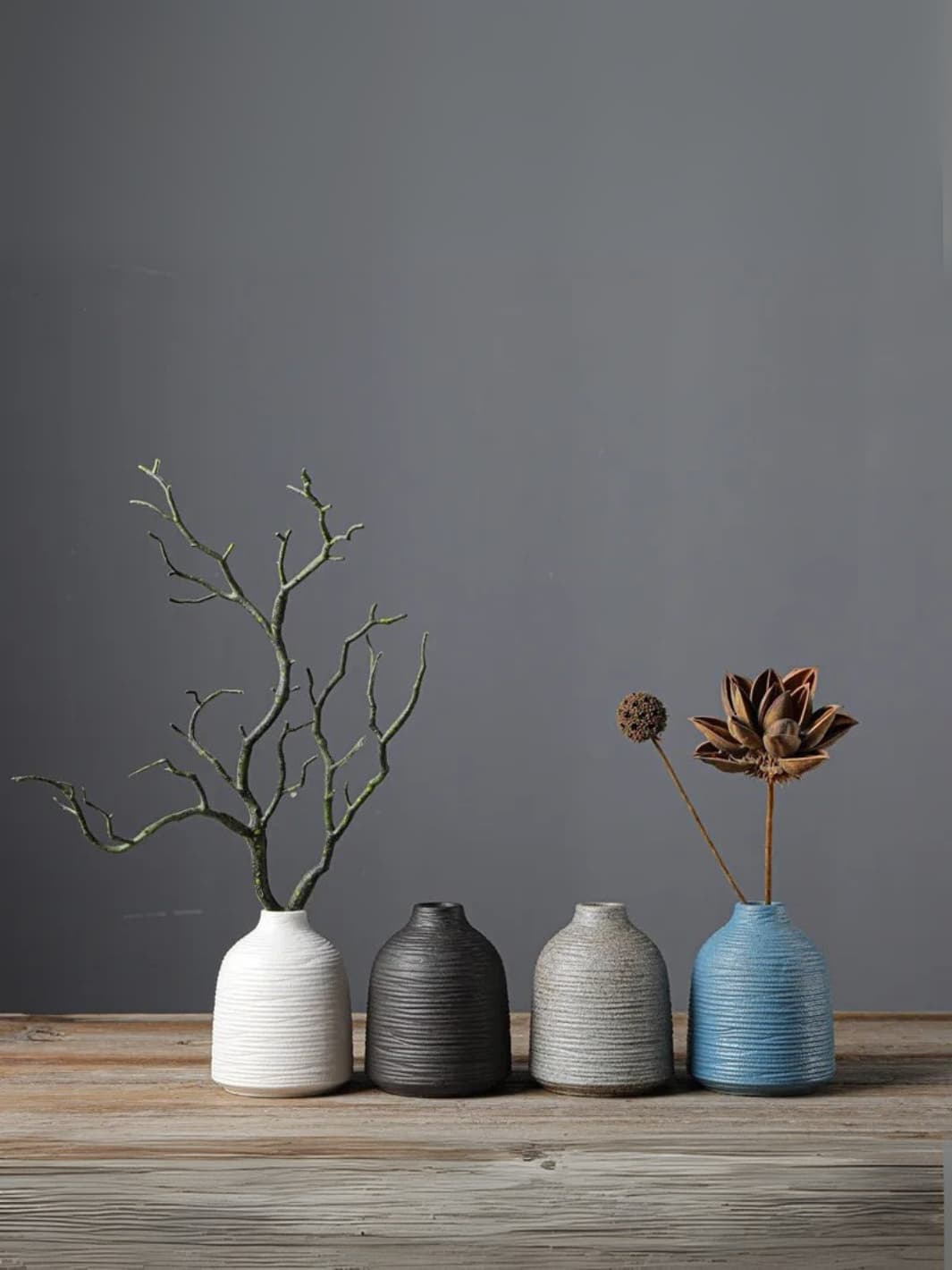 Vase | Petit vase nervuré noir style japonais