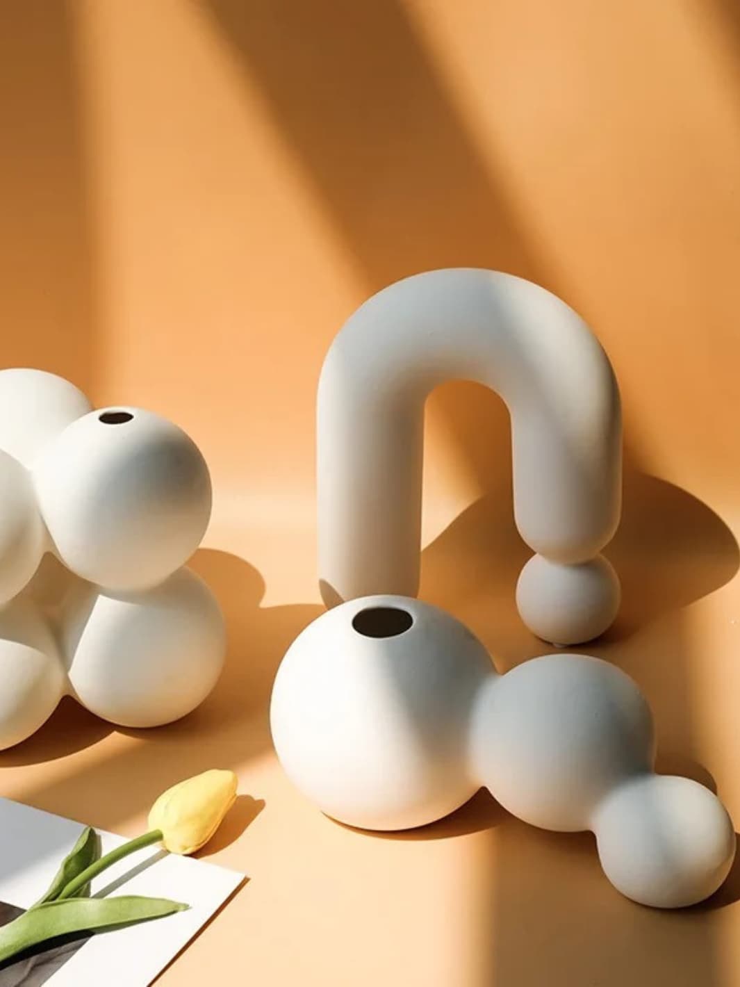 Vase | Blanc design galet ondulé