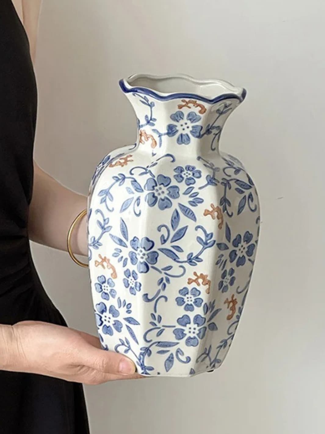Vase | Céramique chinoise à motifs bleus élégants