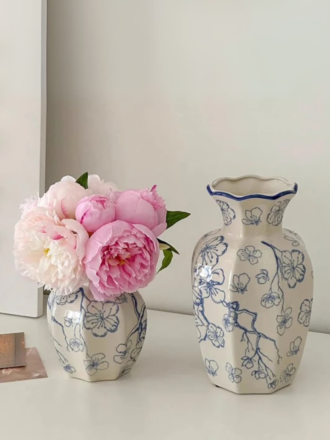Vase | Céramique chinoise à motifs bleus élégants