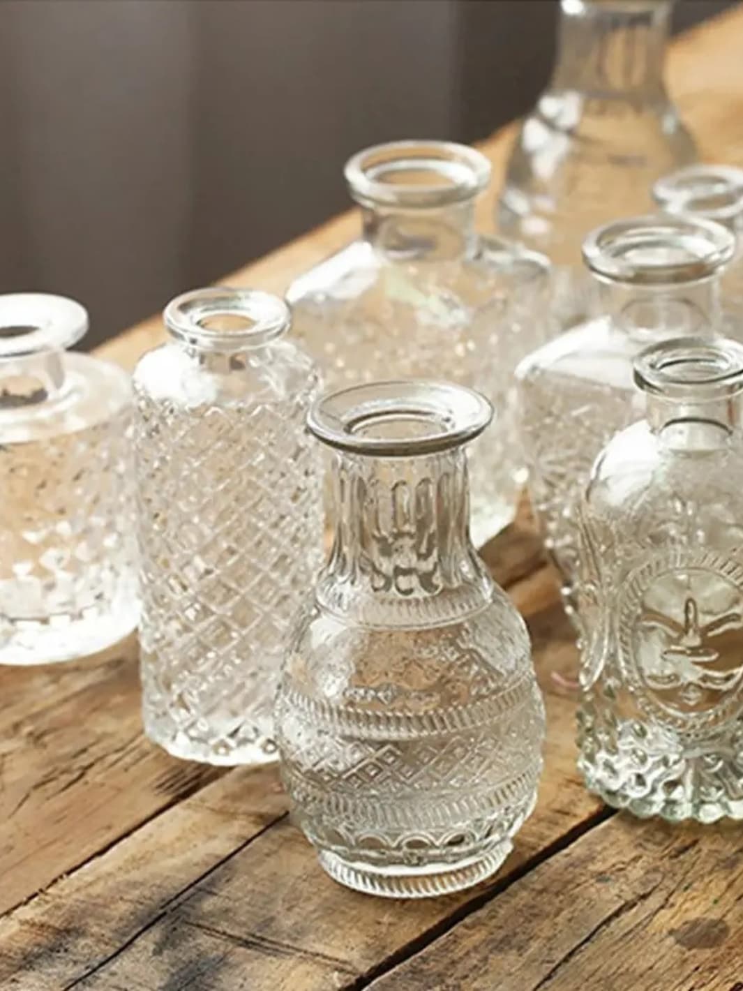 Vase | Fiole rétro gravée en verre transparent
