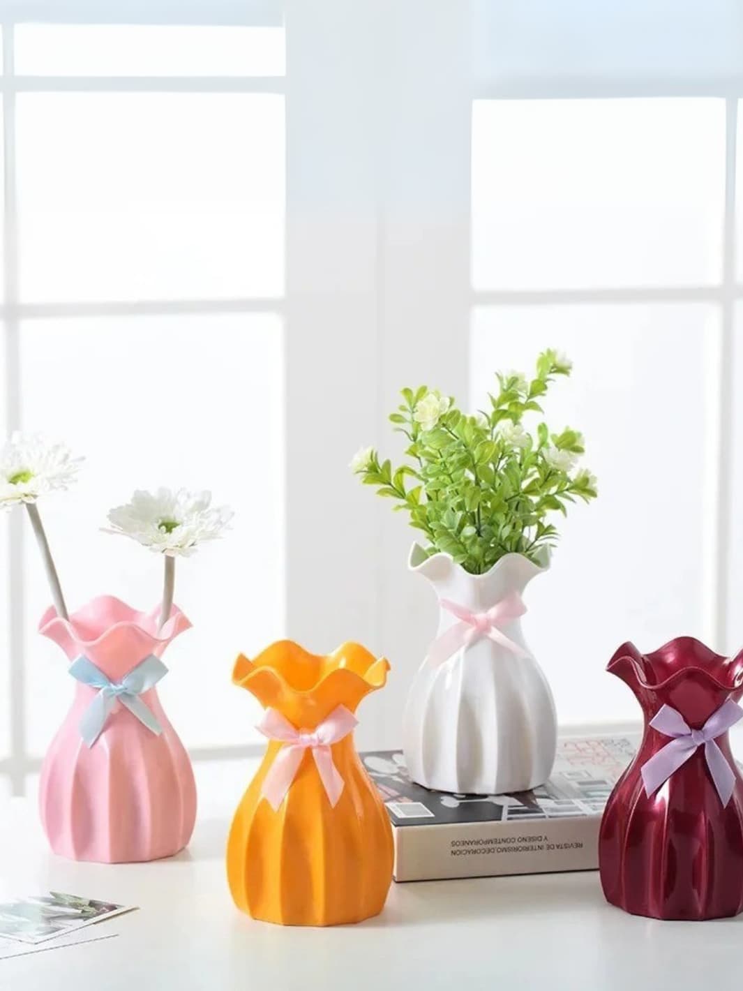 Vase | Pot plastique coloré effet rotin