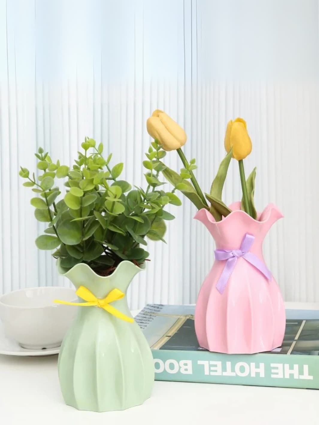 Vase | Pot plastique coloré effet rotin