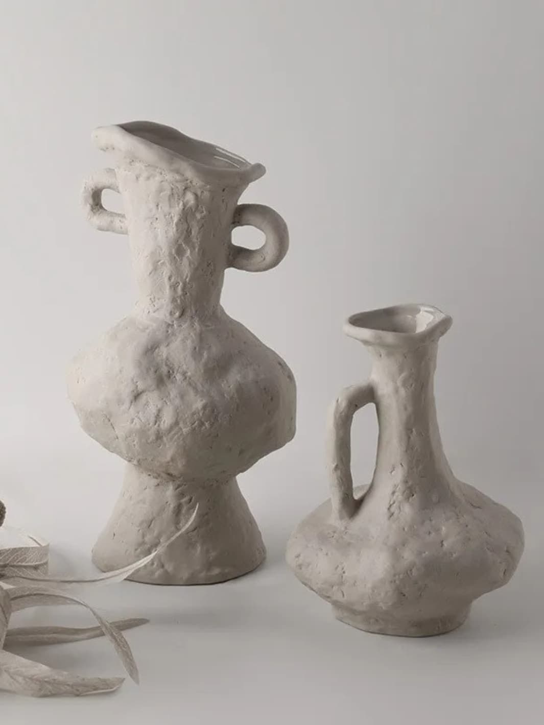 Vase | Cruche blanche artisanale en céramique mate