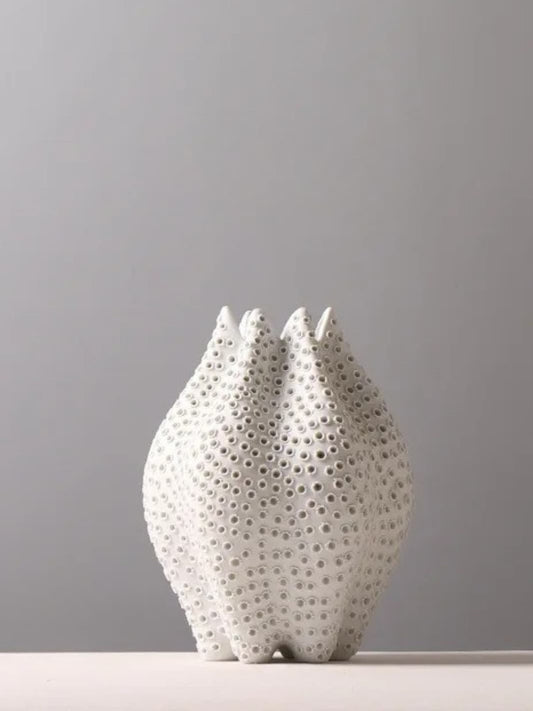 Vase | Sculptures céramique ajourée blanche