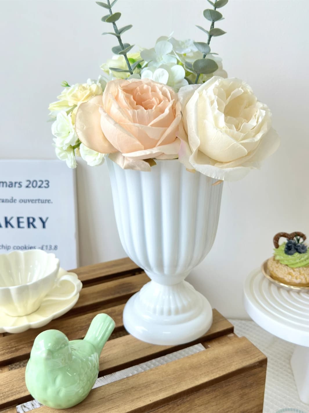 Vase | Coupe blanche pour centre de table romantique