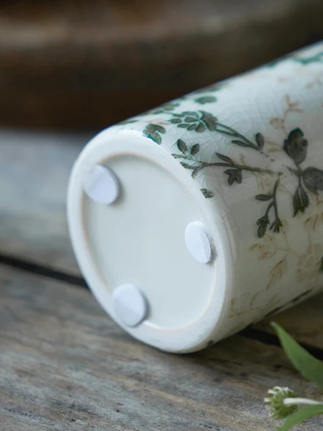 Vase | Motif fleuri pastoral en céramique vintage