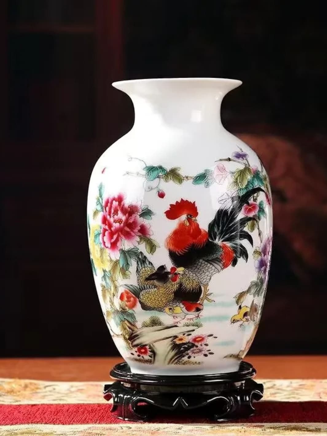 Vase | Scène de vie peinte sur céramique