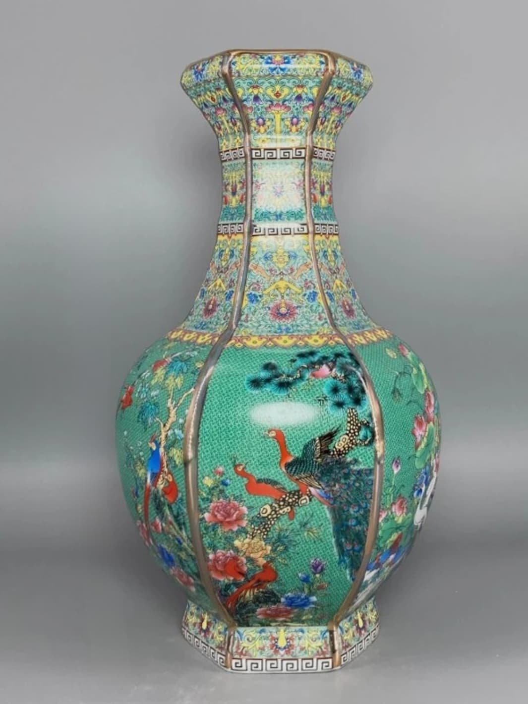 Vase | Art chinois ancien aux reflets verts