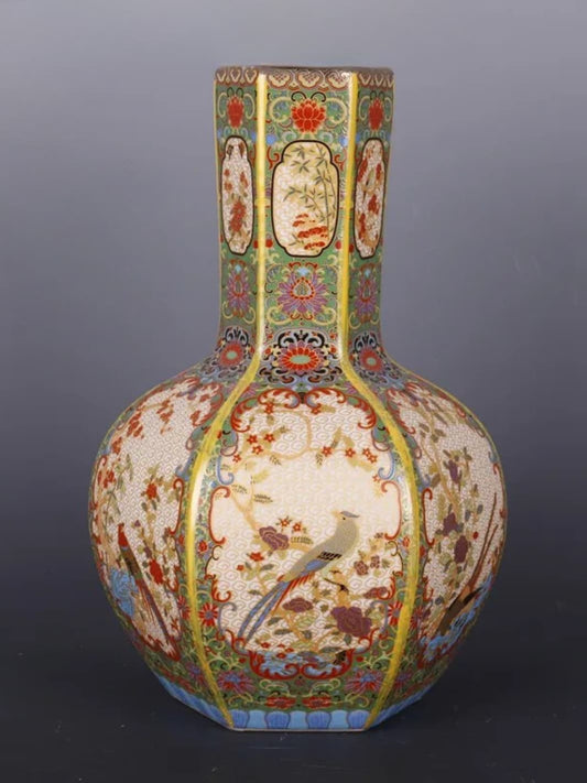 Vase | Art chinois ancien aux reflets jaunes