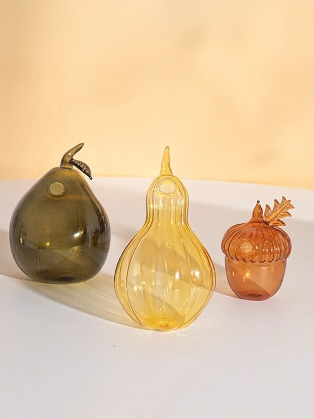 Vase | Noisette en verre soufflé marron translucide