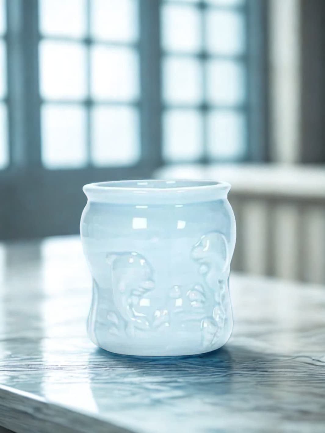 Vase | Mini pot en céramique bleue motif poisson
