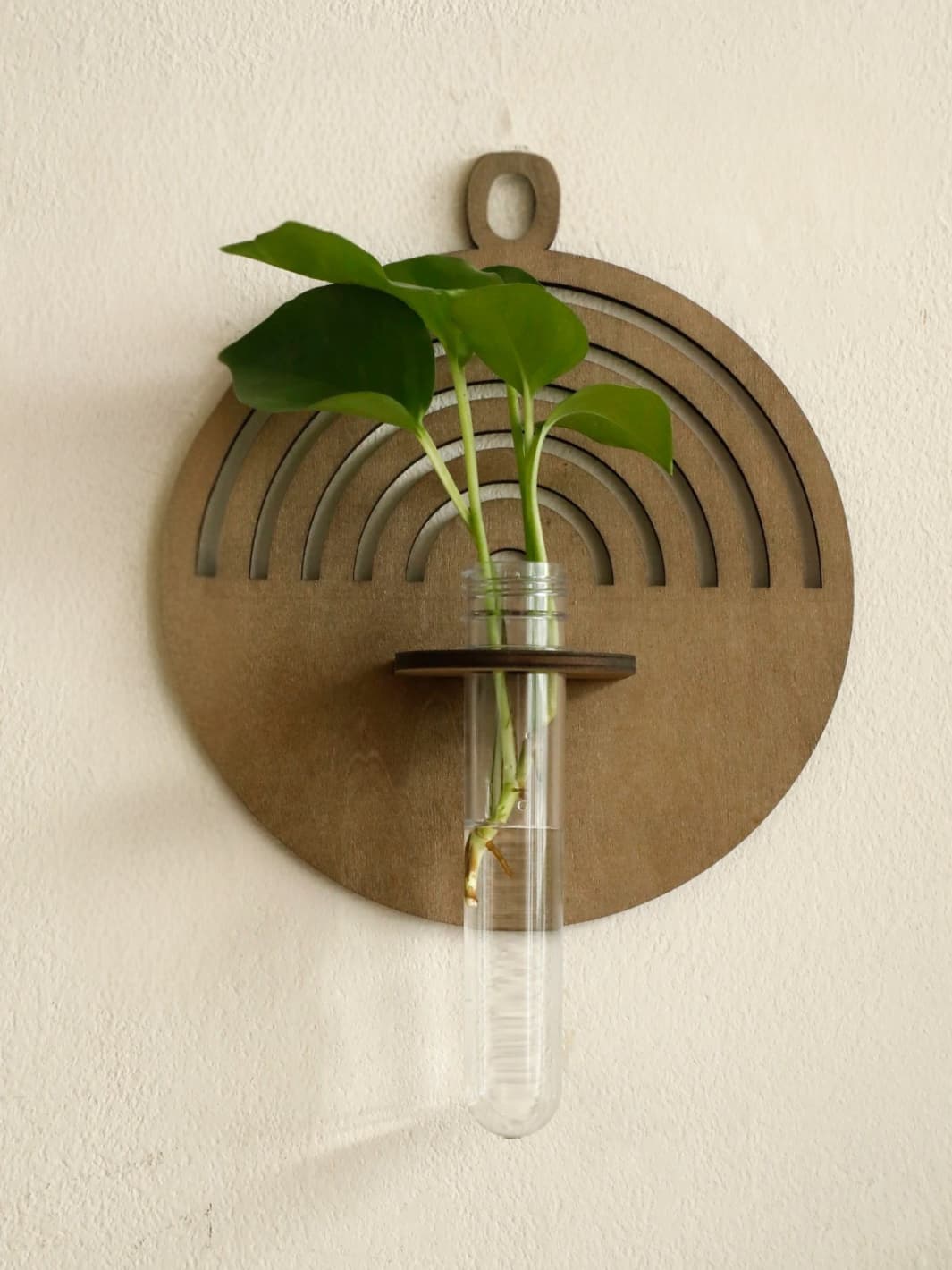 Vase | Tube mural en bois design