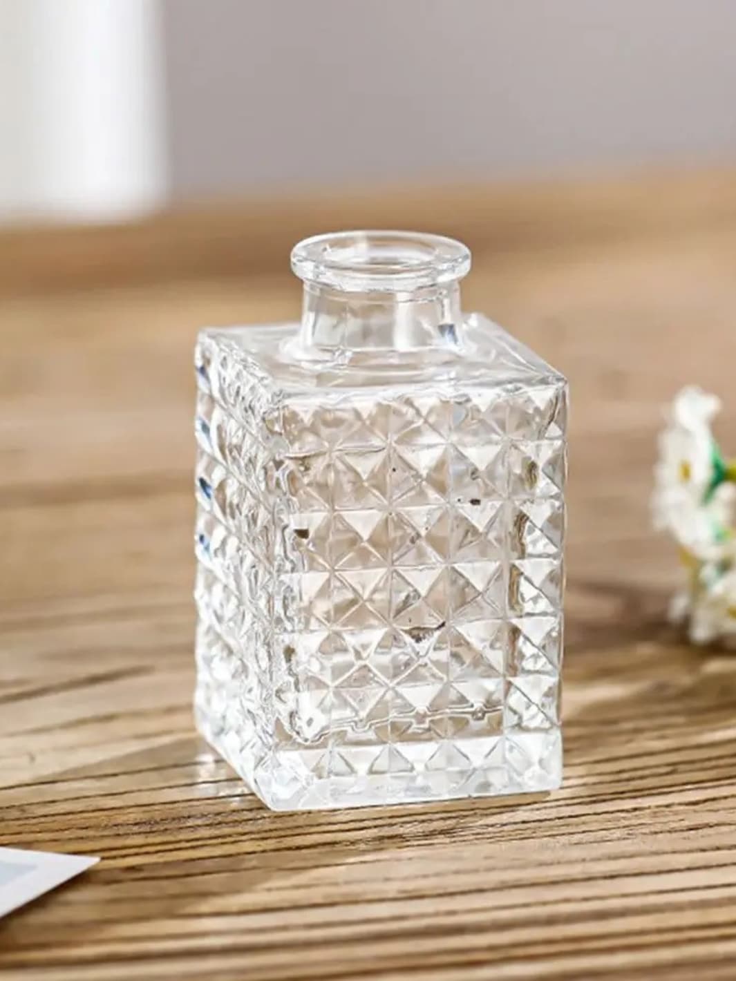 Vase | Fiole rétro gravée en verre transparent