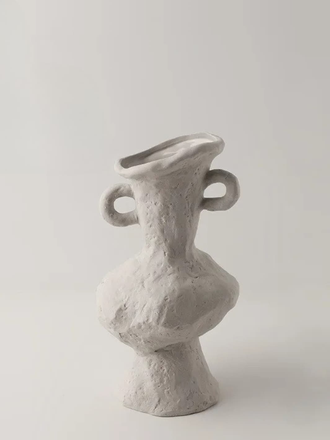 Vase | Amphore design blanche en céramique rustique