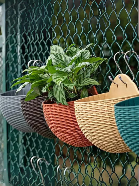 Vase | Cache-pot mural tressé coloré