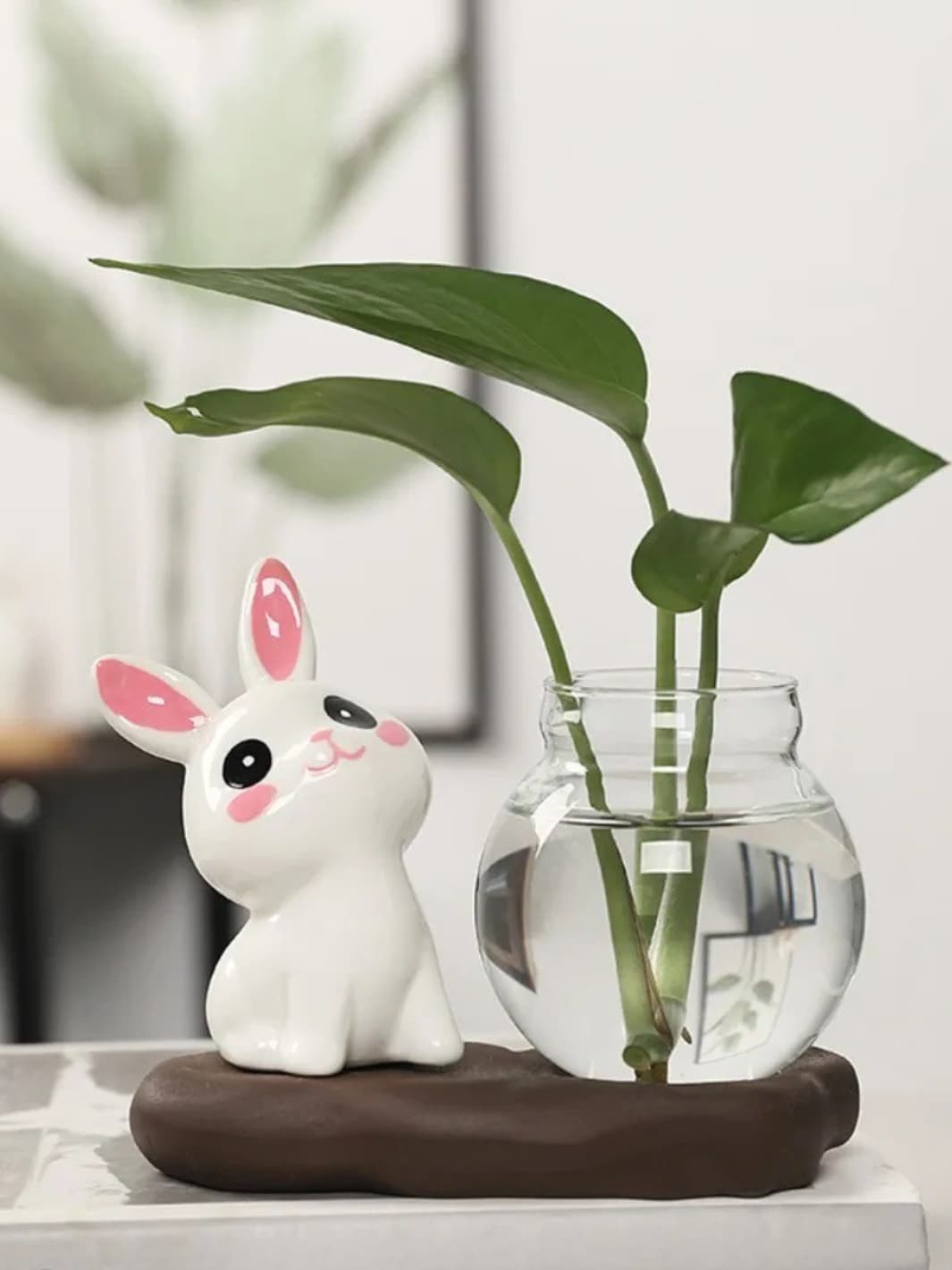 Vase | Soliflore boule avec lapin décoratif