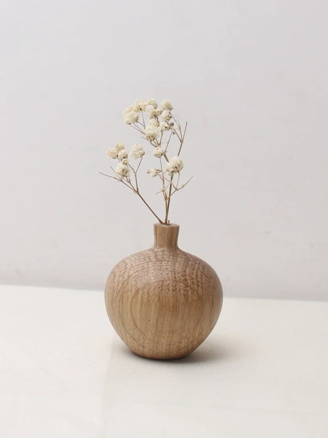 Vase | Soliflore boule en bois naturel sculpté
