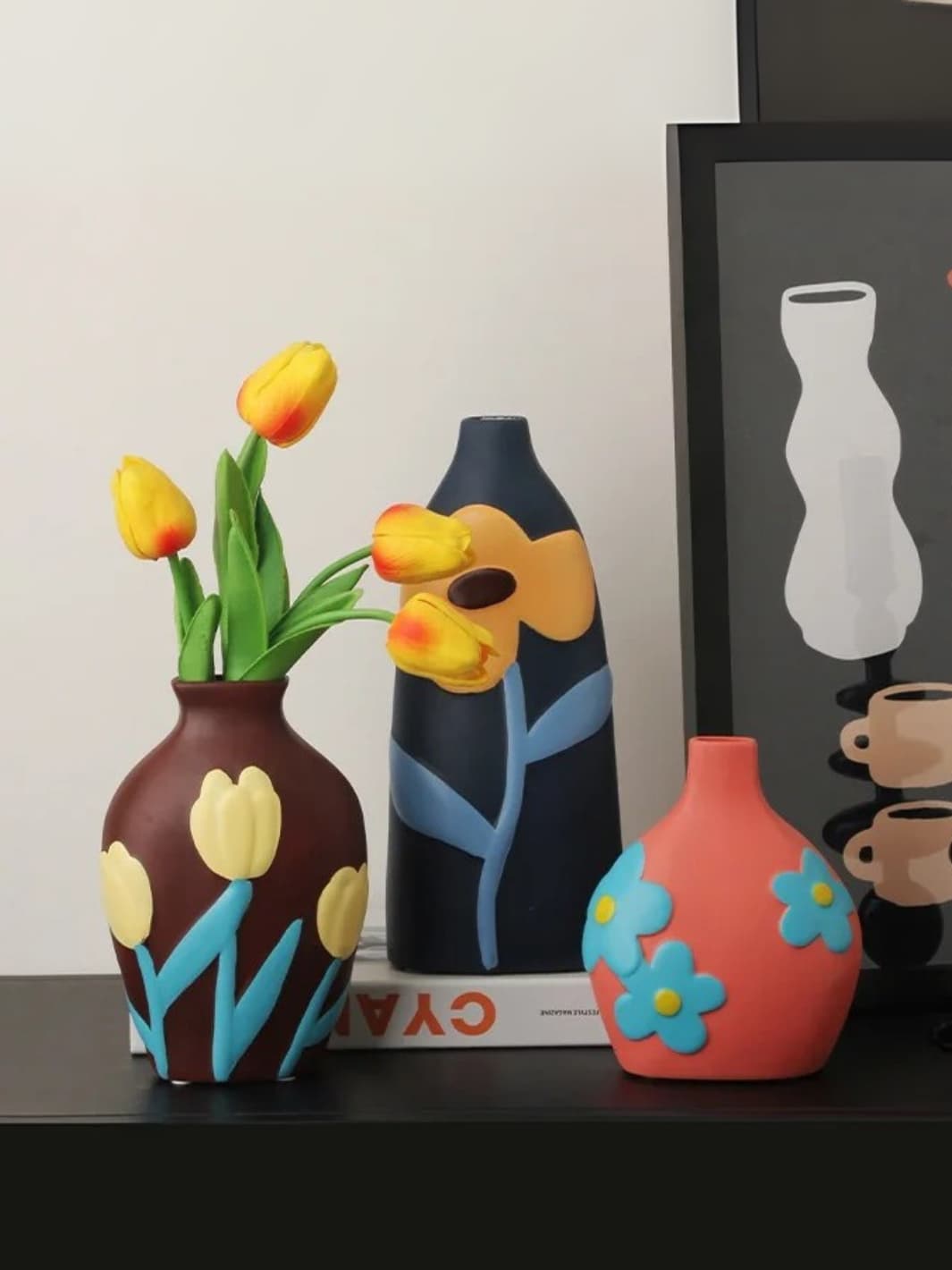 Vase | Pot nordique aux motifs floraux colorés