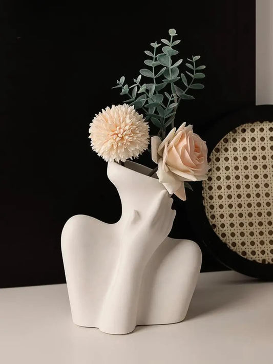 Vase | Silhouette artistique en céramique