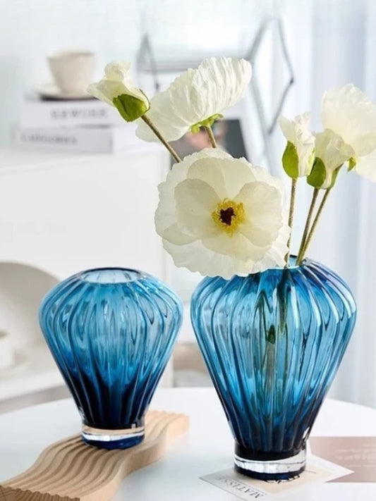 Vase | Pot design en verre bleu torsadé