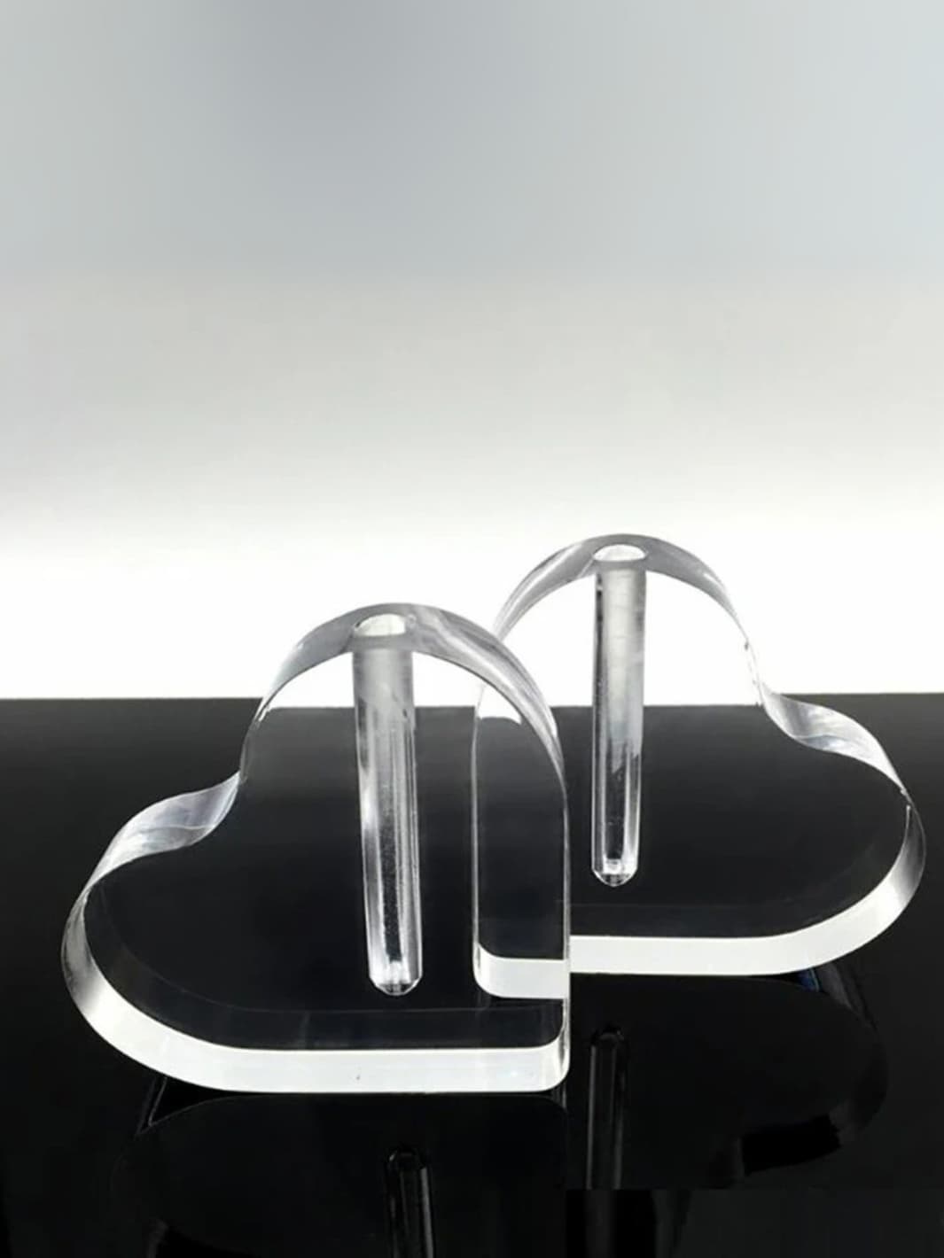 Vase | Support cœur en acrylique transparent