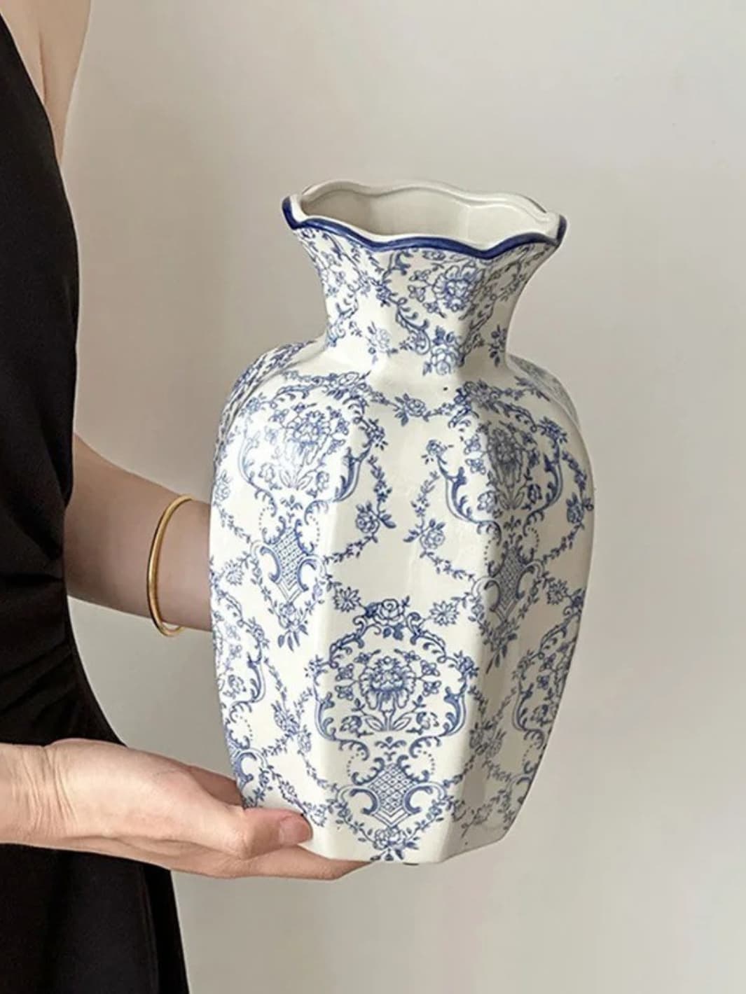 Vase | Céramique chinoise à motifs bleus élégants