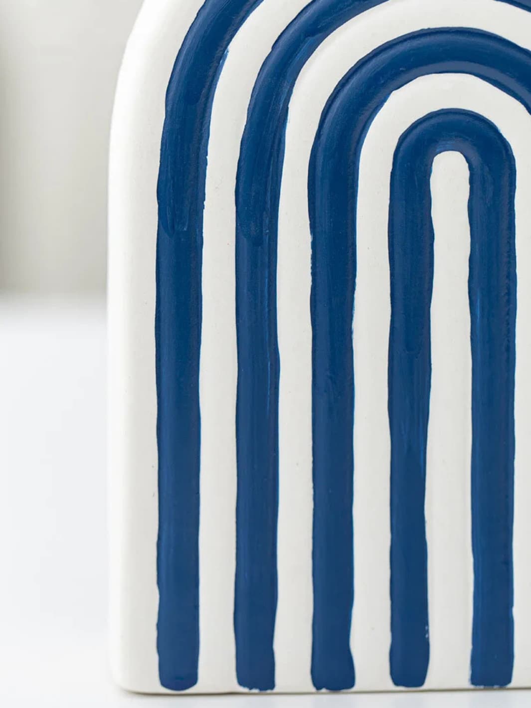 Vase | Petit totem graphique bleu et blanc