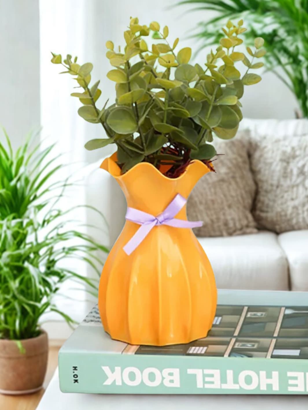 Vase | Pot plastique coloré effet rotin