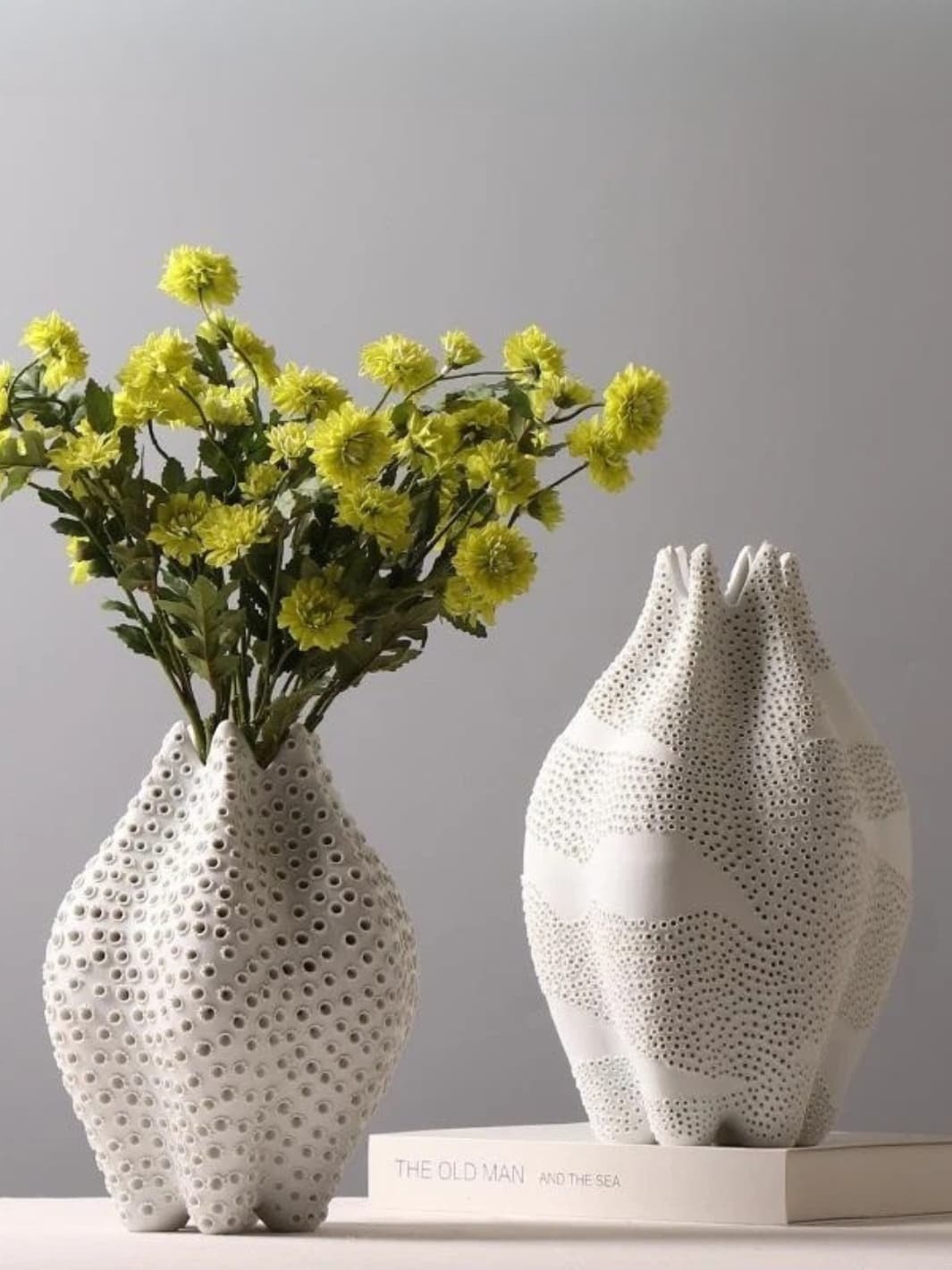 Vase | Sculptures céramique ajourée blanche
