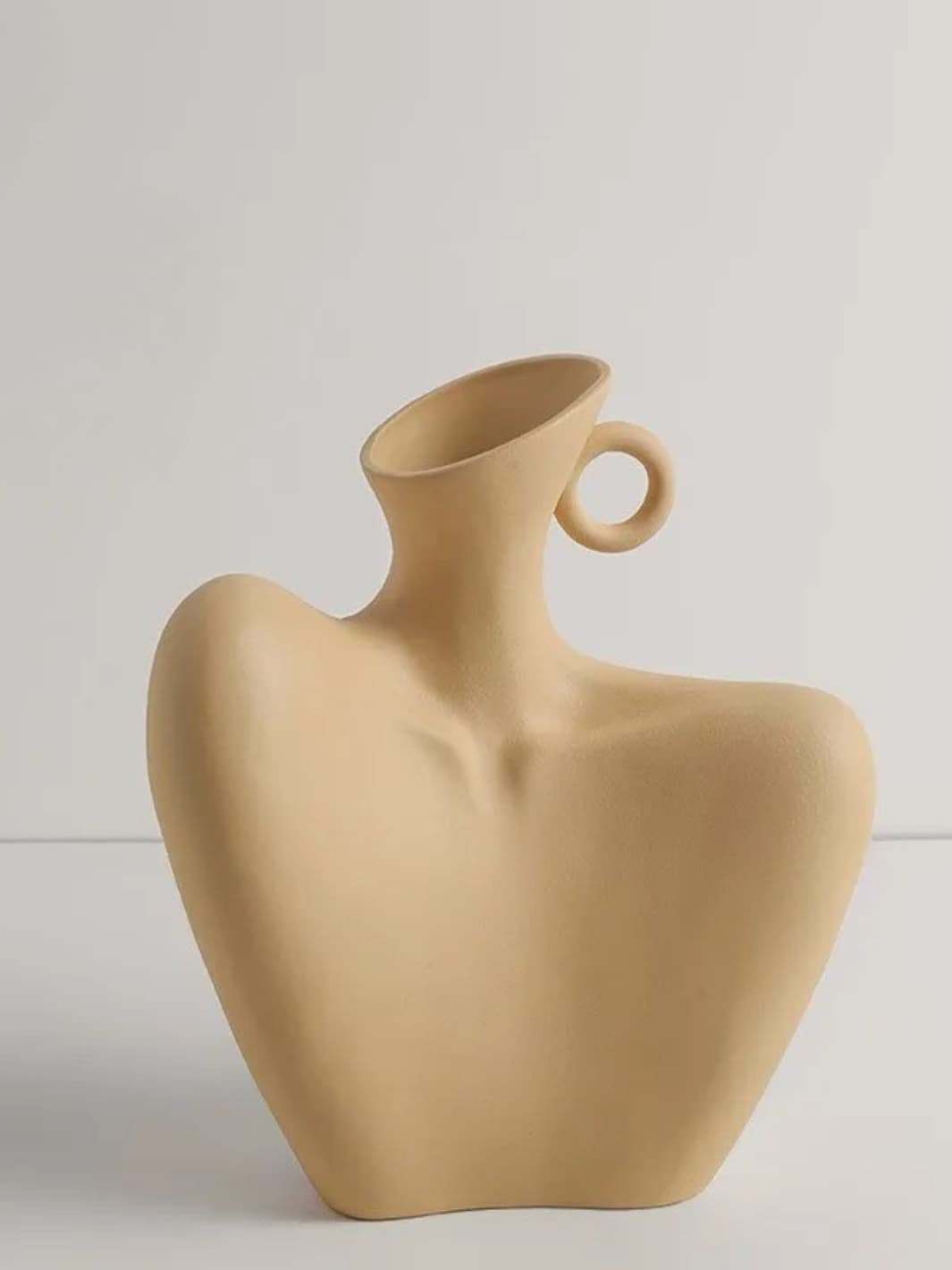 Vase | Silhouette humaine artistique en céramique