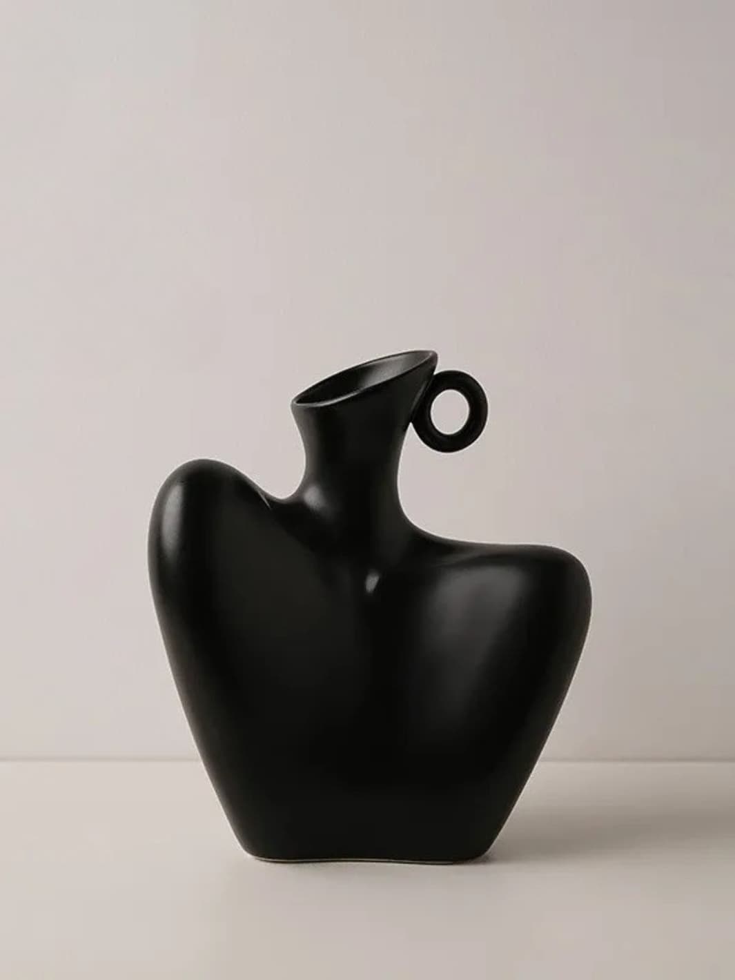Vase | Silhouette humaine artistique en céramique
