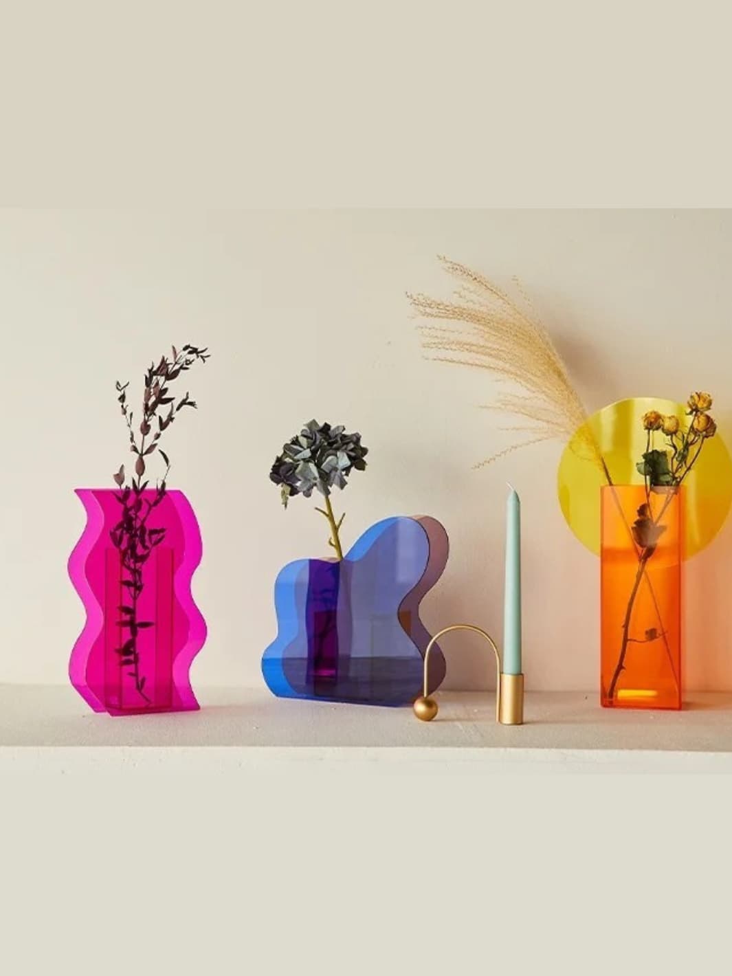 Vase | Design ondulé en acrylique coloré