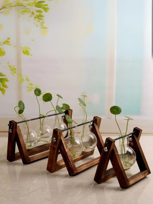 Vase | Suspension bois triangulaire et boule en verre