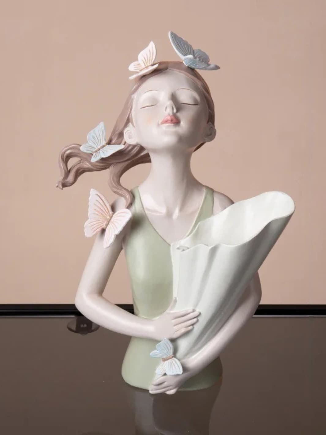 Vase | Sculpture résine fille aux papillons
