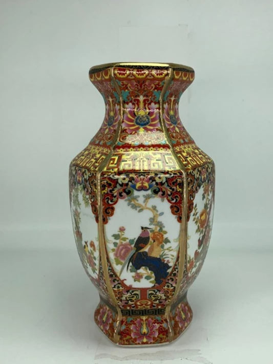 Vase | Pièce d’art en céramique décorative rouge