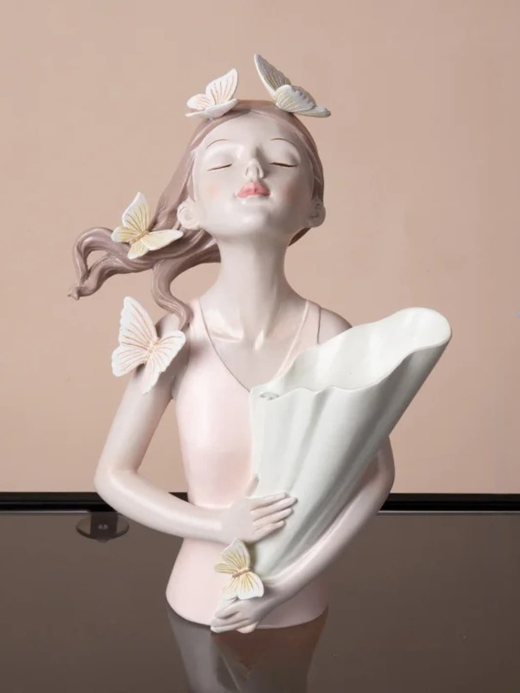 Vase | Sculpture résine fille aux papillons