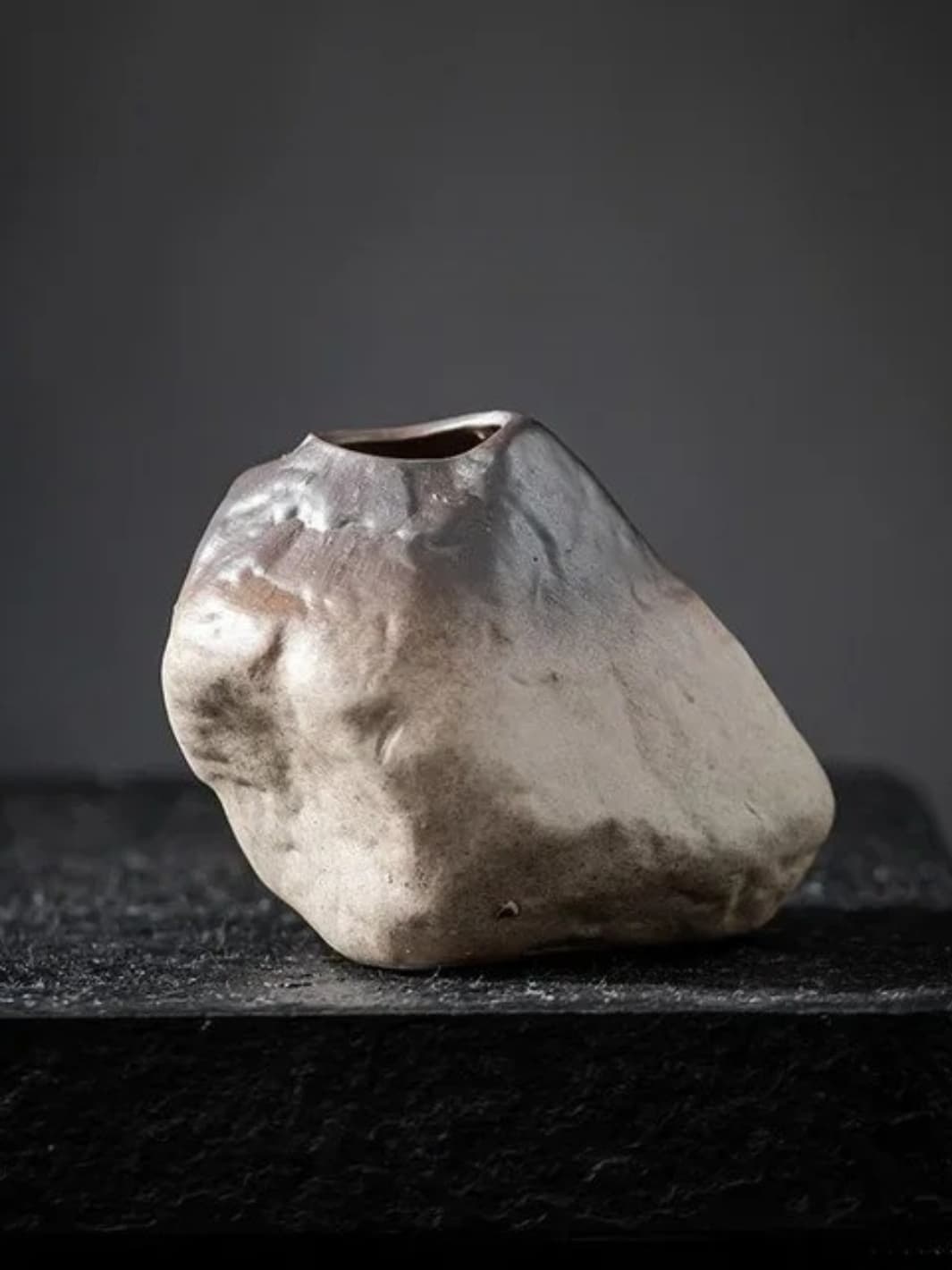 Vase | Sculpture céramique brute effet pierre naturelle