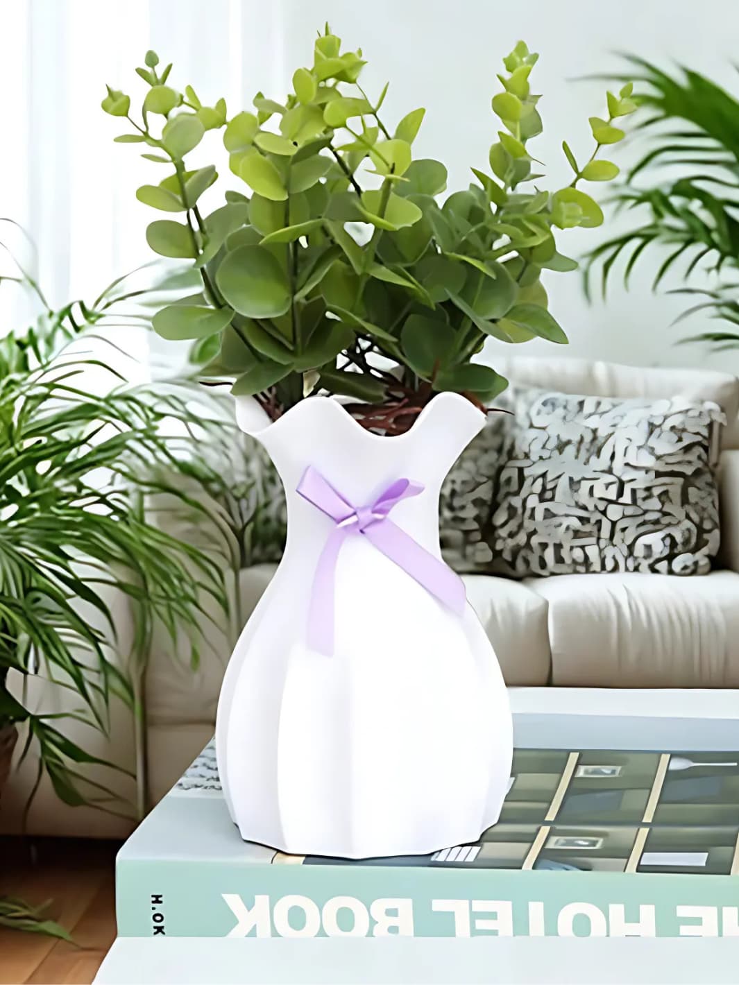 Vase | Pot plastique coloré effet rotin